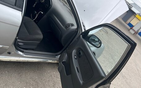 KIA Shuma II, 2004 год, 270 000 рублей, 19 фотография