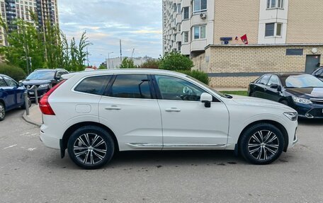Volvo XC60 II, 2022 год, 6 400 000 рублей, 3 фотография