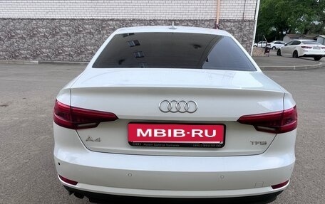 Audi A4, 2017 год, 2 950 000 рублей, 5 фотография