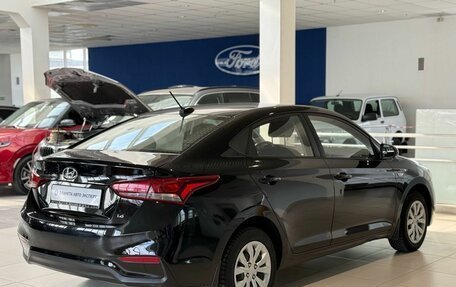 Hyundai Solaris II рестайлинг, 2017 год, 1 320 000 рублей, 8 фотография