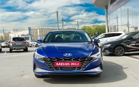 Hyundai Elantra, 2020 год, 2 200 000 рублей, 2 фотография