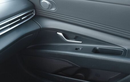 Hyundai Elantra, 2020 год, 2 200 000 рублей, 19 фотография