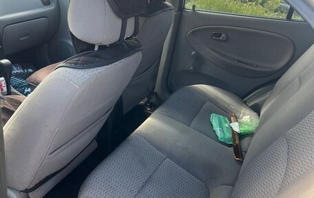 KIA Rio II, 2002 год, 200 000 рублей, 6 фотография