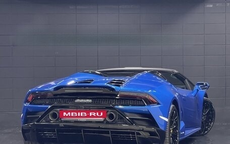 Lamborghini Huracán, 2022 год, 27 200 000 рублей, 4 фотография