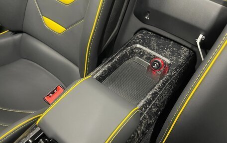 Lamborghini Huracán, 2022 год, 27 200 000 рублей, 15 фотография