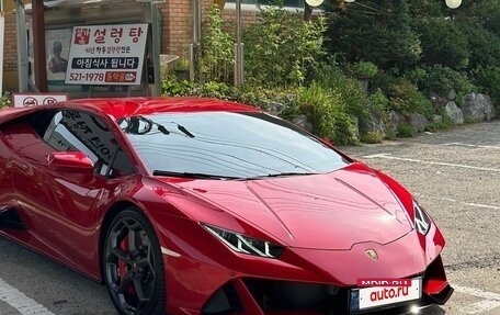 Lamborghini Huracán, 2022 год, 23 808 000 рублей, 3 фотография