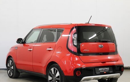 KIA Soul II рестайлинг, 2018 год, 1 690 000 рублей, 6 фотография