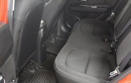 KIA Soul II рестайлинг, 2018 год, 1 690 000 рублей, 10 фотография