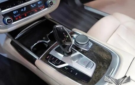 BMW 7 серия, 2021 год, 6 254 000 рублей, 31 фотография