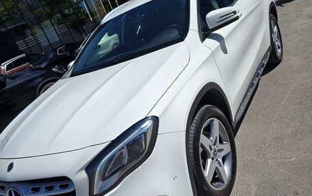 Mercedes-Benz GLA, 2019 год, 2 890 000 рублей, 2 фотография