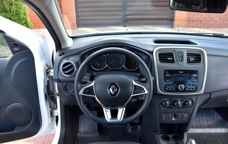 Renault Logan II, 2020 год, 995 000 рублей, 17 фотография
