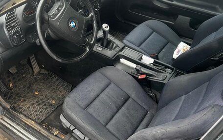 BMW 3 серия, 1994 год, 430 000 рублей, 9 фотография