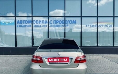 Mercedes-Benz E-Класс, 2009 год, 1 399 000 рублей, 4 фотография