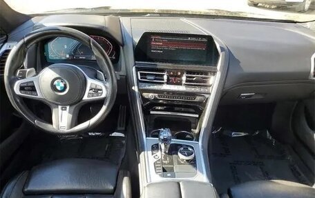 BMW 8 серия, 2022 год, 6 300 000 рублей, 16 фотография
