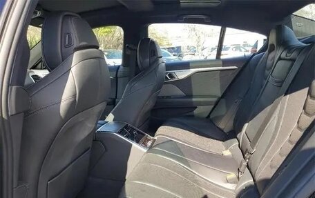 BMW 8 серия, 2022 год, 6 300 000 рублей, 20 фотография