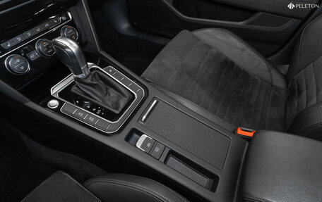 Volkswagen Passat B8 рестайлинг, 2016 год, 2 470 000 рублей, 15 фотография