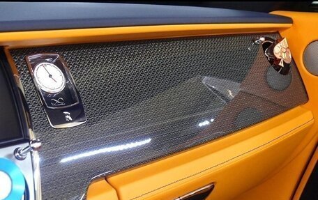 Rolls-Royce Dawn, 2022 год, 31 816 000 рублей, 17 фотография