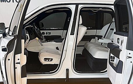 Rolls-Royce Cullinan, 2022 год, 29 685 000 рублей, 12 фотография