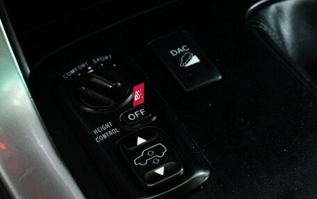 Toyota Land Cruiser Prado 120 рестайлинг, 2008 год, 1 780 000 рублей, 27 фотография