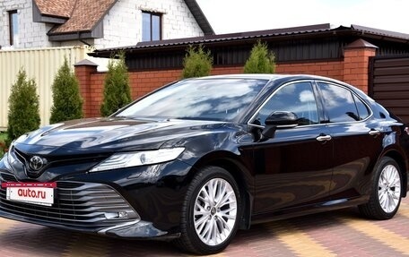 Toyota Camry, 2019 год, 2 995 000 рублей, 2 фотография