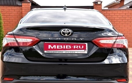 Toyota Camry, 2019 год, 2 995 000 рублей, 5 фотография