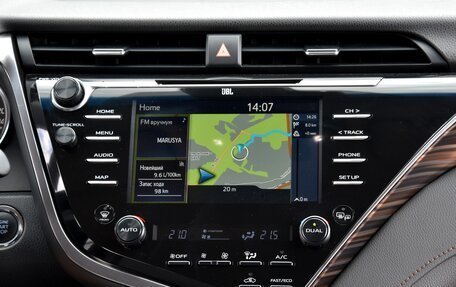 Toyota Camry, 2019 год, 2 995 000 рублей, 22 фотография