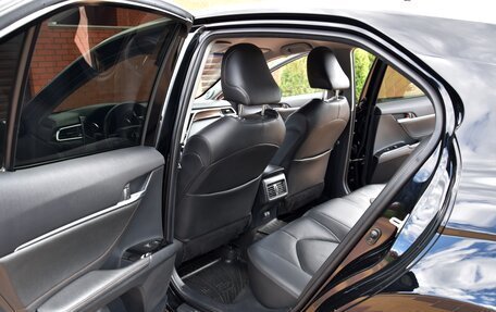 Toyota Camry, 2019 год, 2 995 000 рублей, 26 фотография