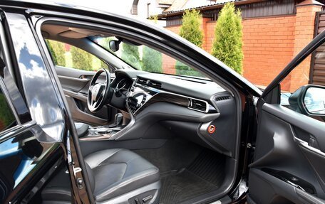 Toyota Camry, 2019 год, 2 995 000 рублей, 31 фотография