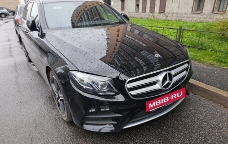 Mercedes-Benz E-Класс, 2020 год, 4 300 000 рублей, 2 фотография