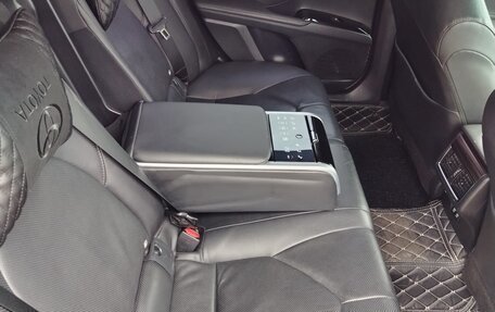 Toyota Camry, 2018 год, 2 650 000 рублей, 12 фотография
