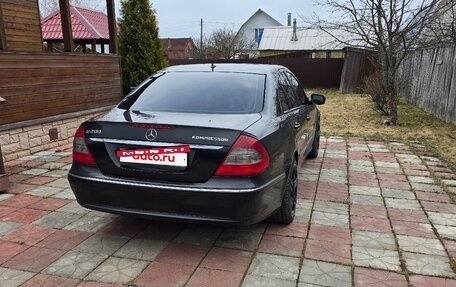 Mercedes-Benz E-Класс, 2006 год, 895 000 рублей, 5 фотография