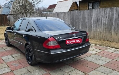 Mercedes-Benz E-Класс, 2006 год, 895 000 рублей, 4 фотография