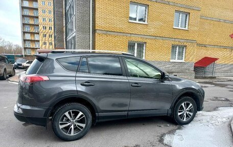 Toyota RAV4, 2015 год, 2 200 000 рублей, 5 фотография