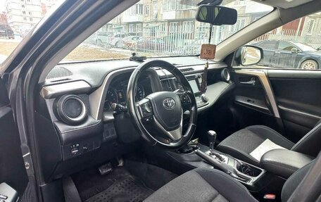 Toyota RAV4, 2015 год, 2 200 000 рублей, 15 фотография