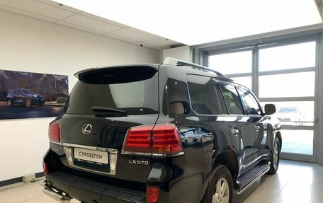 Toyota Land Cruiser 200, 2016 год, 6 300 000 рублей, 4 фотография