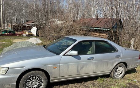 Nissan Laurel VIII, 2002 год, 350 000 рублей, 2 фотография