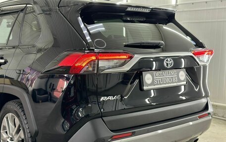 Toyota RAV4, 2020 год, 3 600 000 рублей, 6 фотография