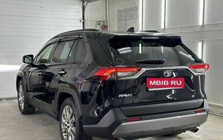 Toyota RAV4, 2020 год, 3 600 000 рублей, 8 фотография