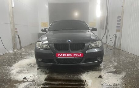 BMW 3 серия, 2006 год, 950 000 рублей, 8 фотография