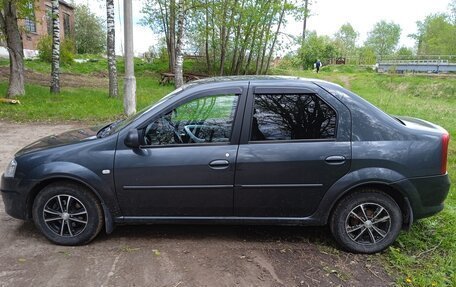 Renault Logan I, 2010 год, 550 000 рублей, 2 фотография
