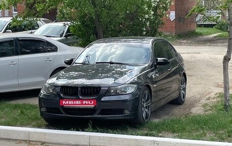 BMW 3 серия, 2006 год, 950 000 рублей, 22 фотография