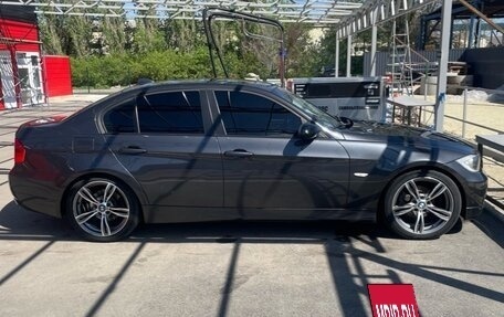 BMW 3 серия, 2006 год, 950 000 рублей, 24 фотография