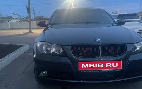 BMW 3 серия, 2006 год, 950 000 рублей, 18 фотография