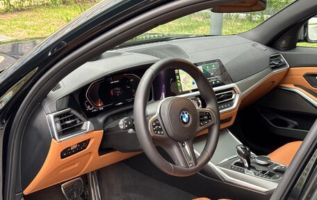 BMW 3 серия, 2021 год, 7 400 000 рублей, 21 фотография