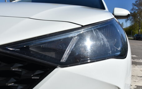 Hyundai Solaris II рестайлинг, 2021 год, 1 700 000 рублей, 13 фотография