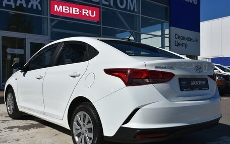 Hyundai Solaris II рестайлинг, 2021 год, 1 700 000 рублей, 5 фотография