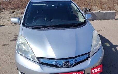 Honda Fit Shuttle I рестайлинг, 2012 год, 790 000 рублей, 3 фотография