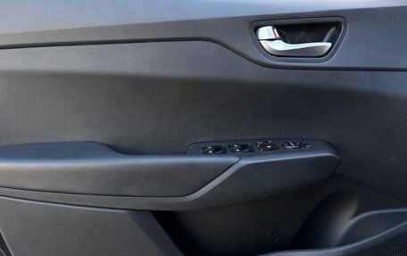 Hyundai Solaris II рестайлинг, 2021 год, 1 290 000 рублей, 14 фотография