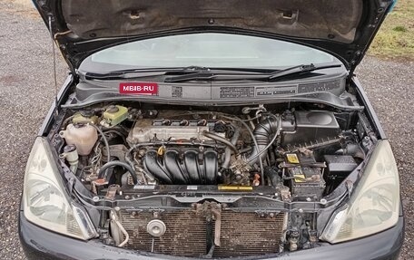 Toyota Opa I рестайлинг, 2001 год, 670 000 рублей, 9 фотография