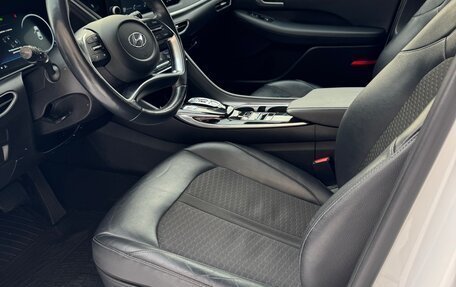 Hyundai Sonata VIII, 2019 год, 2 200 000 рублей, 15 фотография